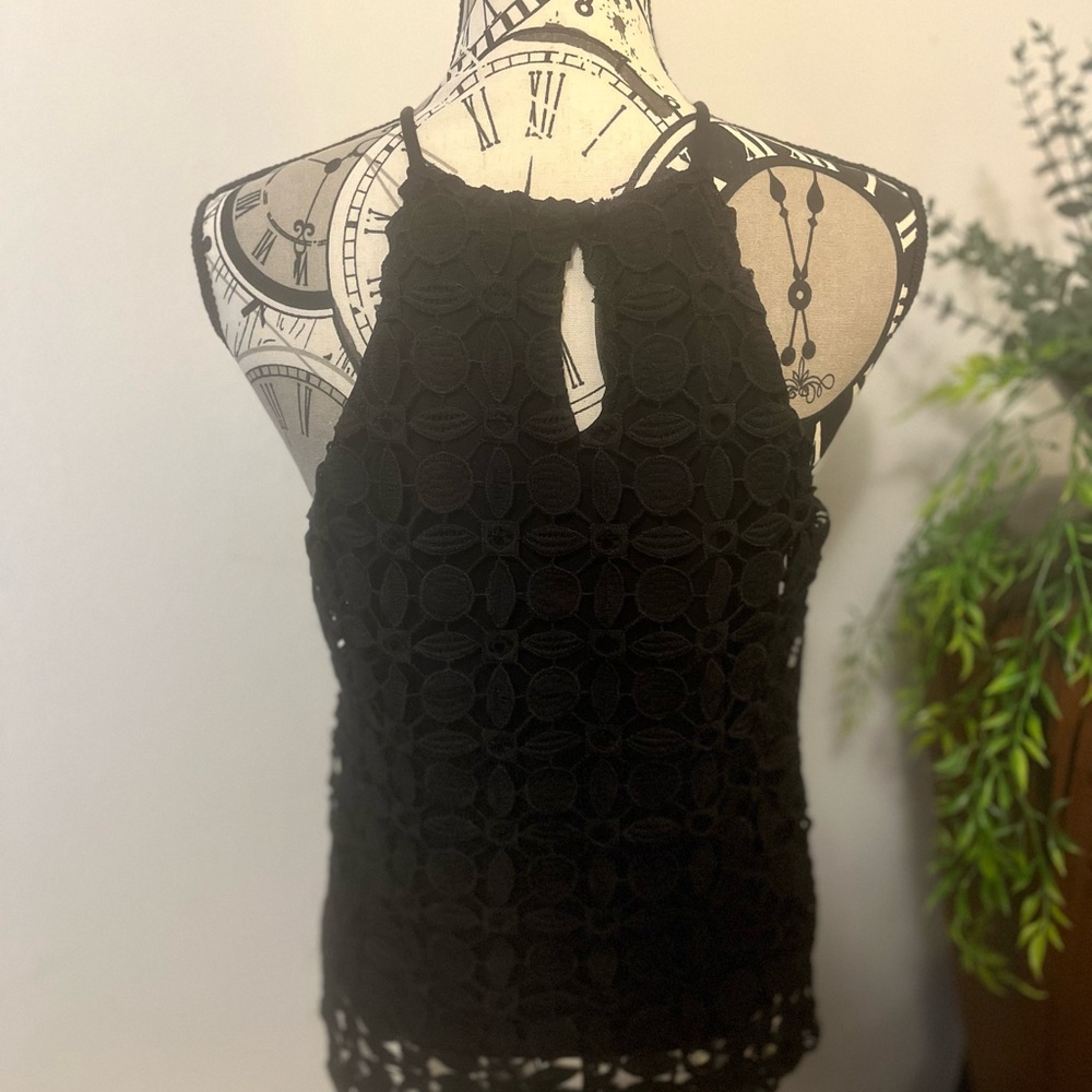 Crochet tank top - Picture 3 of 8